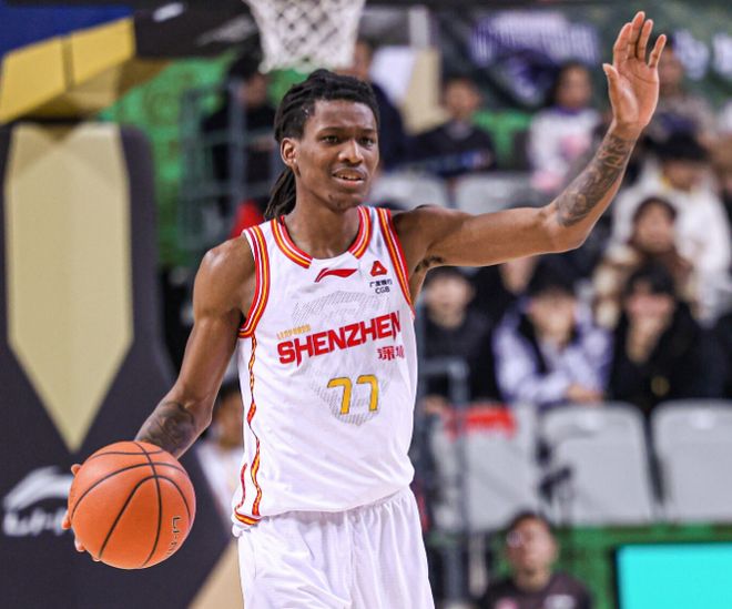 身家数十亿，养15位明星当情妇，每人百万包养费，只可惜结局凄惨